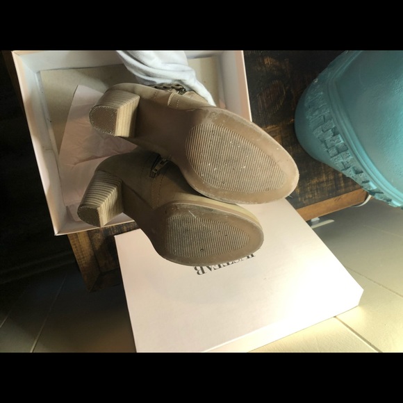 Booties - Picture 4 of 5